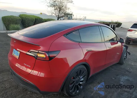 2023 Tesla Model Y из США, поврежденный, VIN 7SAYGDEF9PF920016